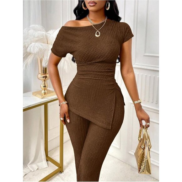 Women's 2 Piece Outfit Polyester Large Ruched Neck Short Sleeve Pants Set - Picture 4 of 5